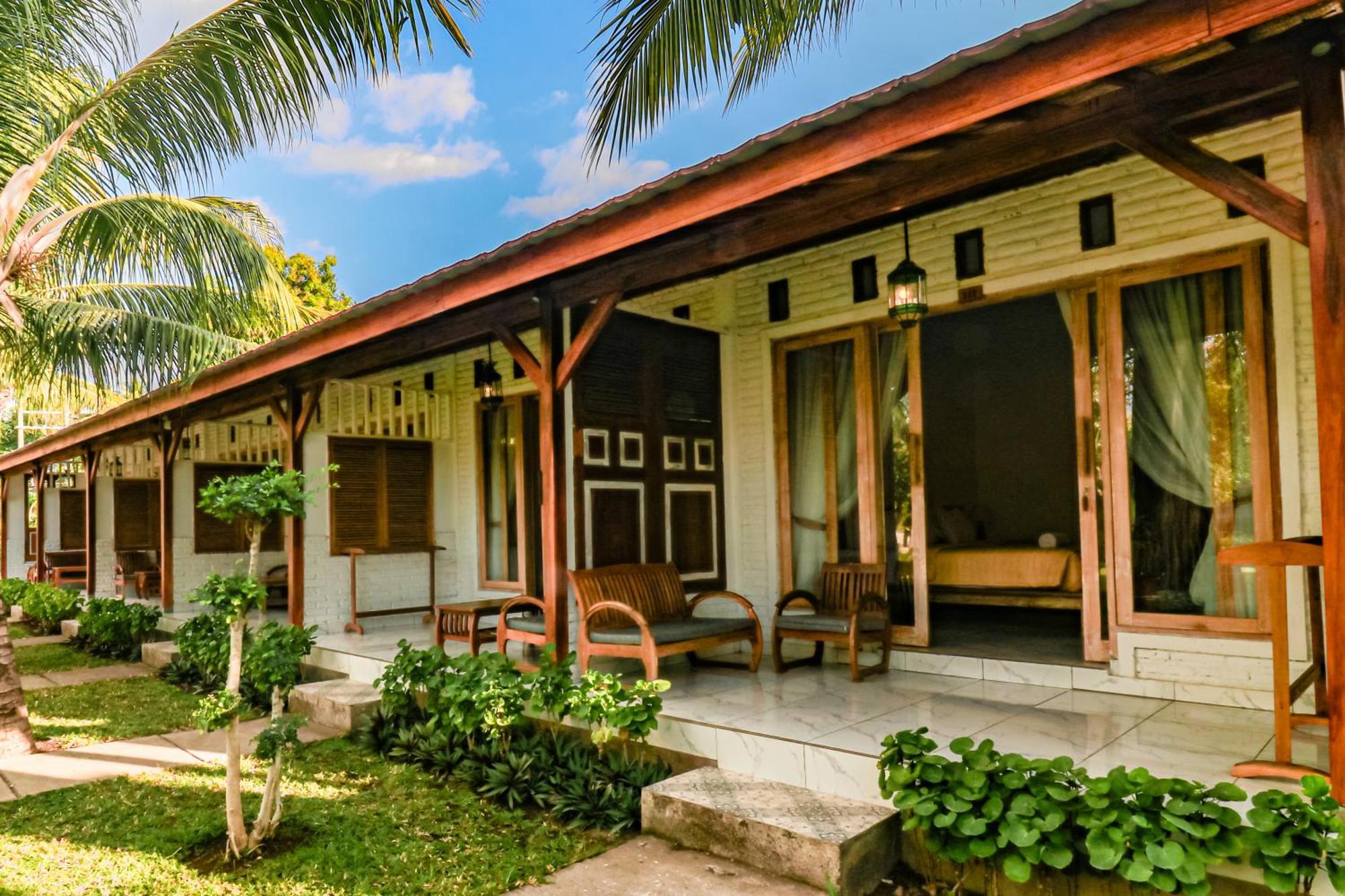 Mina Tanjung Hotel Esterno foto