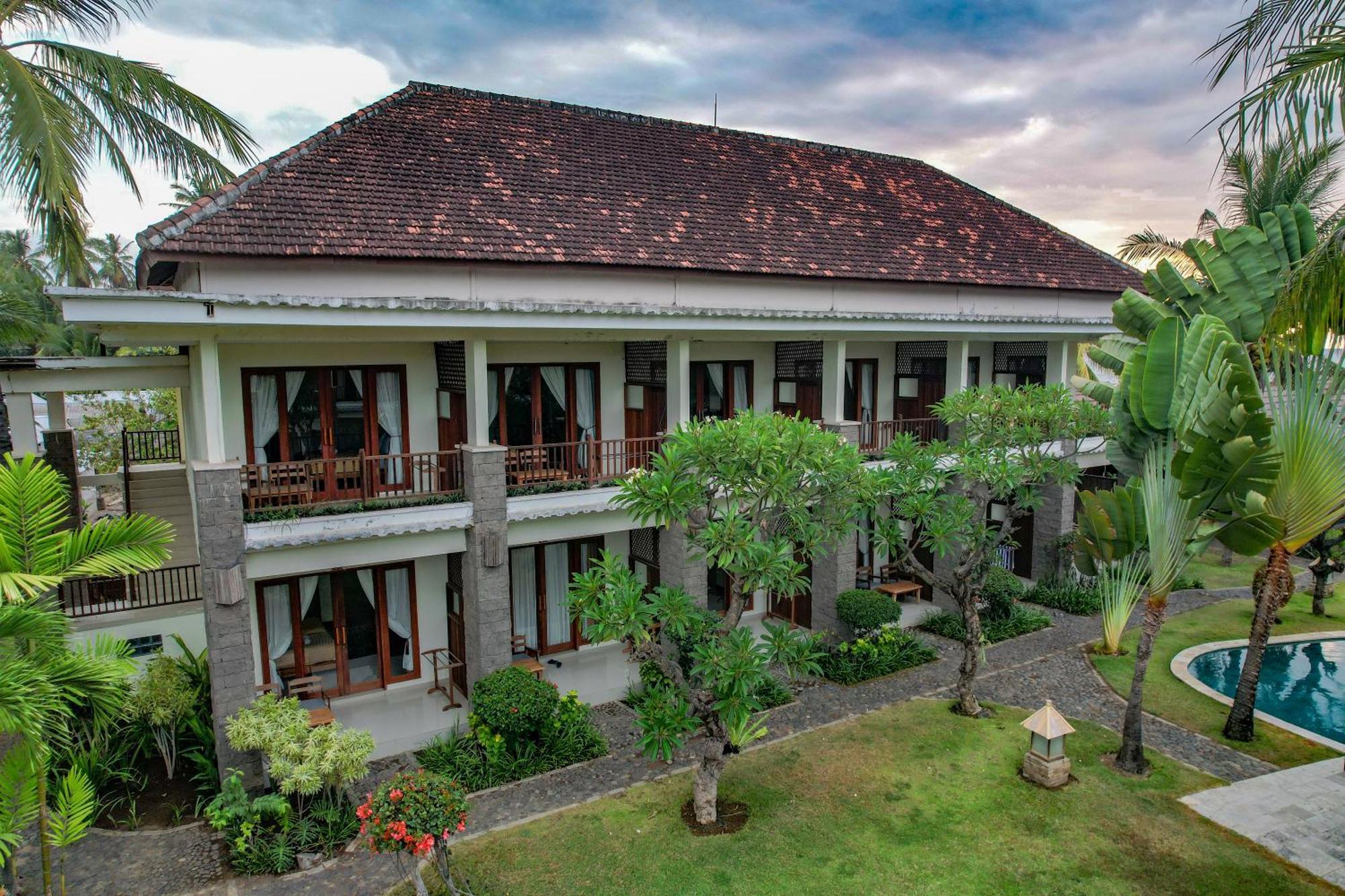 Mina Tanjung Hotel Esterno foto