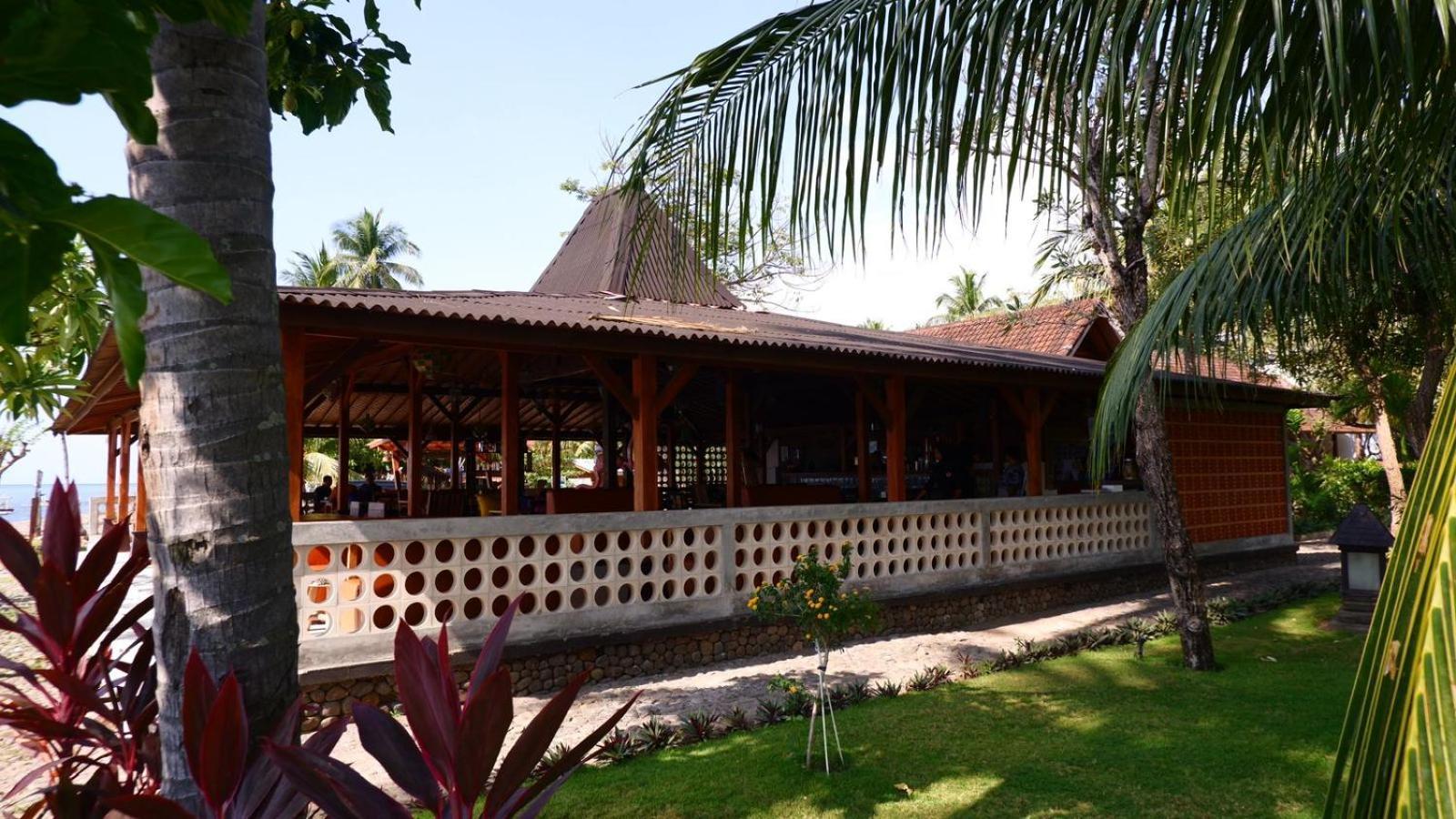 Mina Tanjung Hotel Esterno foto