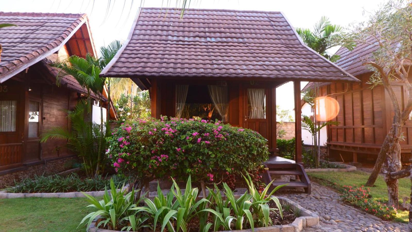 Mina Tanjung Hotel Esterno foto